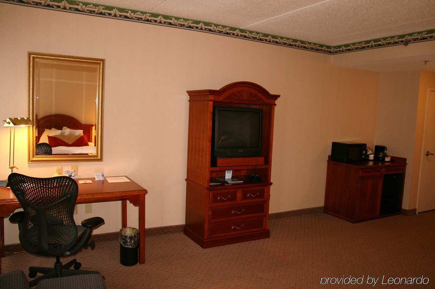Hilton Garden Inn Secaucus/Meadowlands Bilik gambar